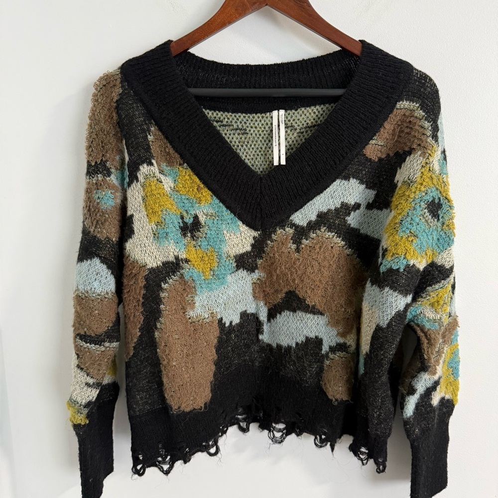 by Anthropologie Size small V Neck Floral Sweater Distressed Hem